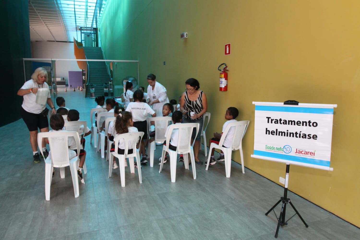 Saúde Nota 10 inicia atendimento no EducaMais Jacareí