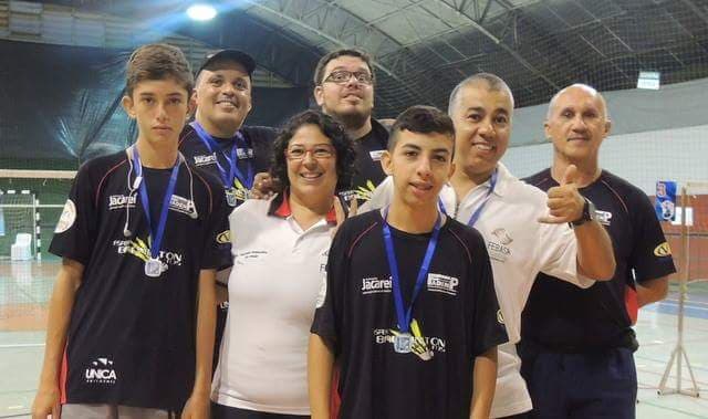 Badminton de Jacareí conquista seis pódios em Torneio Regional
