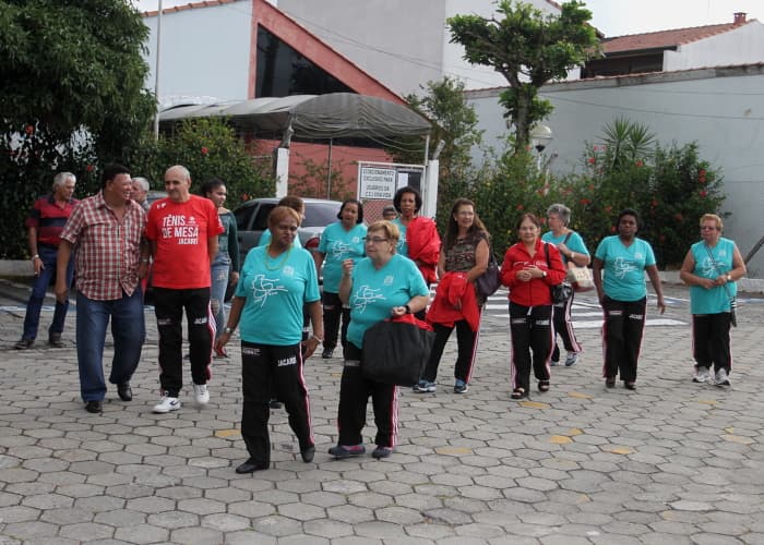 Atletas de Jacareí participam dos Jogos Regionais do Idoso em Caraguatatuba