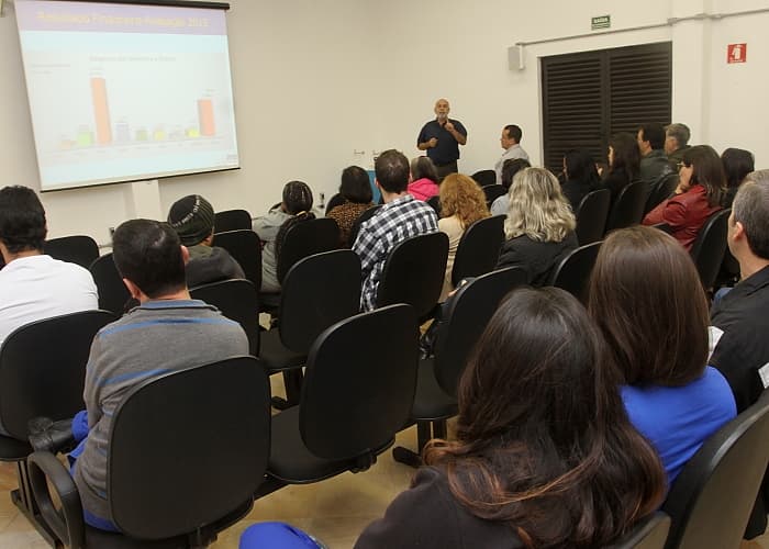 Servidores do SAAE assistem a palestras sobre Execução Orçamentária e finanças da autarquia