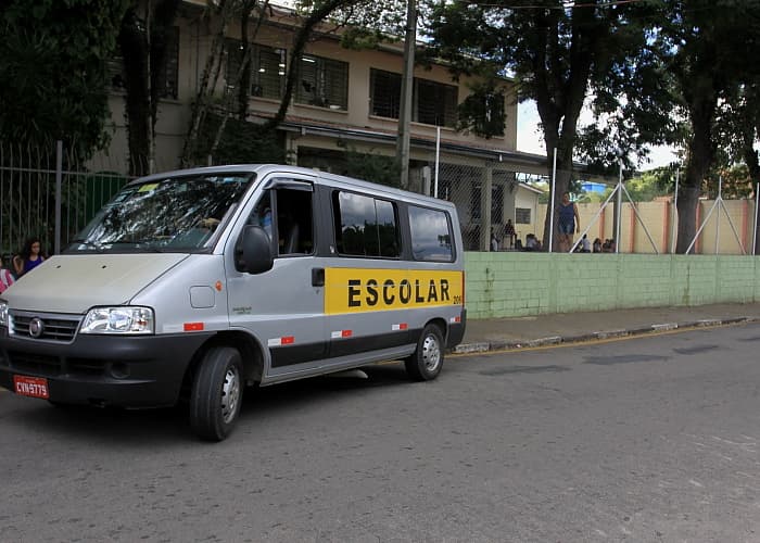 Secretaria de Mobilidade Urbana inicia processo de liberação de alvarás do transporte escolar no município