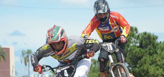 Dupla de Jacareí participa do Mundial de Bicicross nos EUA