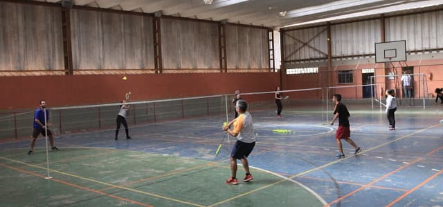 Jacareí sedia 4ª Etapa Regional de Badminton