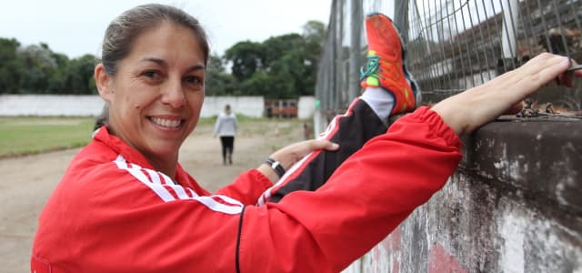 Atleta jacareiense conquista ouro no atletismo