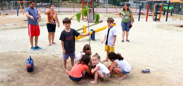 Plantio no Parque da Cidade marca o encerramento do Festival da Primavera