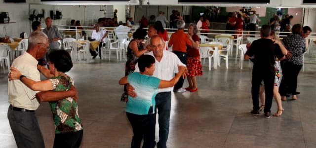 Semana em comemoração ao Dia do Idoso reúne mais de 150 pessoas na Casa Viva-Vida