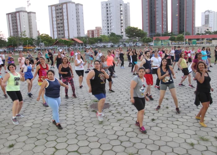 Quarta-feira (26) tem ‘Aulão de Dança Especial de Férias’ no Parque da Cidade