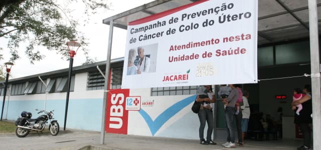Campanha de prevenção ao câncer de colo de útero acontece neste sábado (21)