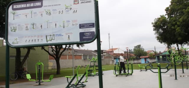 Prefeitura anuncia academias ao ar livre em oito bairros