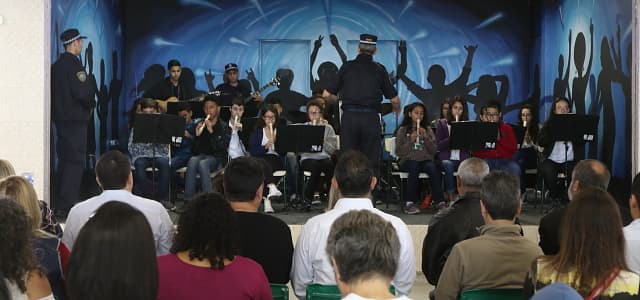 Participantes do ‘Programa do Guarda Amigo’ são homenageados em Jacareí