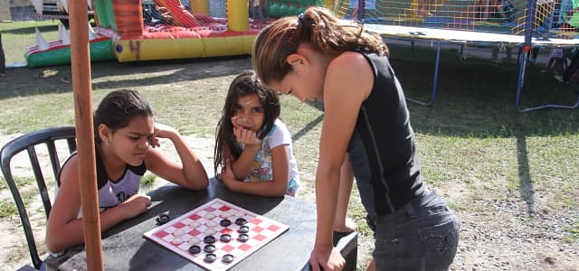 Agita Férias segue com atrações em bairros e no Viveiro Municipal