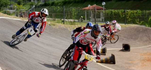 Equipe de Jacareí disputa Paulista em Americana