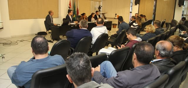 Novo Código de Obras é assunto de reunião na Câmara