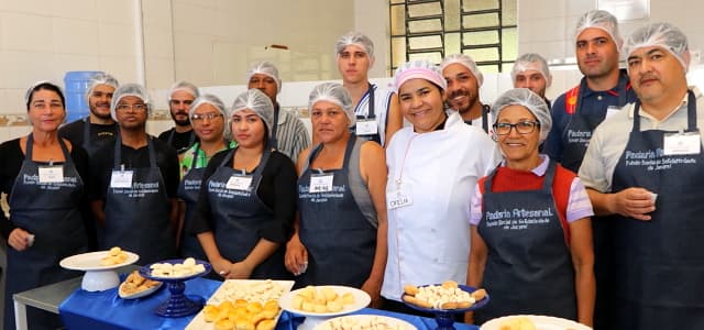 Fundo Social de Solidariedade de Jacareí inicia curso de panificação artesanal