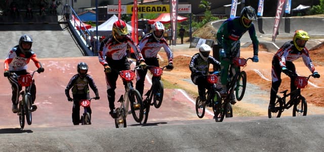Bicicross – Jacareí disputa Paulista em Votorantin