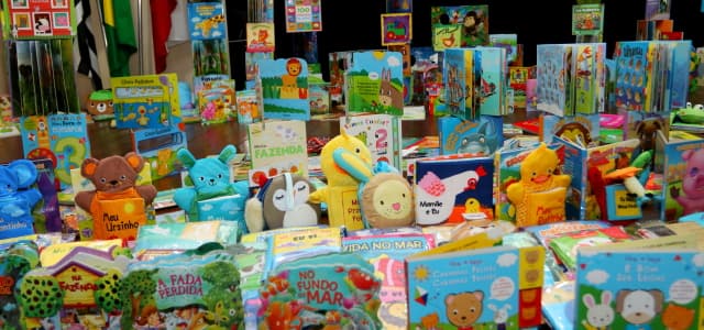 Prefeitura realiza a “FLIJ – Feira Literária de Jacareí: 110 anos da Biblioteca Municipal”