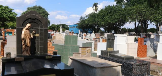 Cemitérios de Jacareí terão missas e cultos no ‘Dia de Finados’