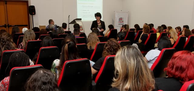 Assistência Social promove debate sobre a violência contra mulher
