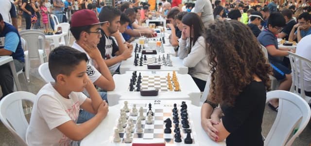 Enxadrista jacareiense conquista 4o lugar em campeonato valeparaibano