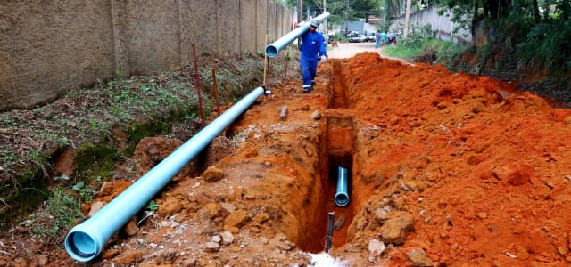 SAAE inicia implantação de rede de água no Chácaras Guararema