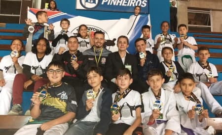 Taekwondo de Jacareí fatura 16 ouros no Brazil Games