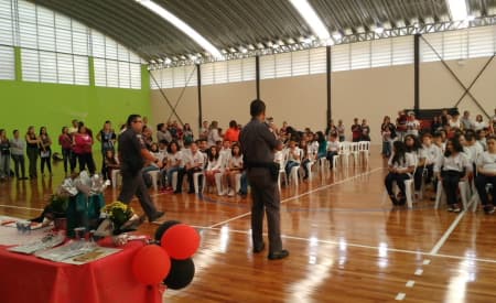 Proerd entrega certificados para 6 escolas municipais