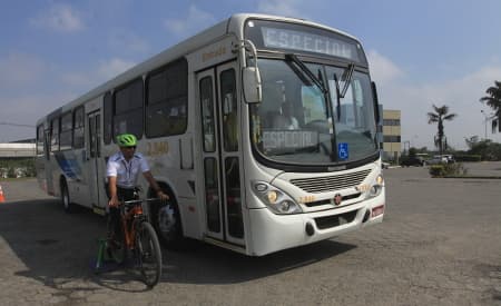 Experimento com motoristas de ônibus finaliza a ‘Semana do Ciclista’ em Jacareí