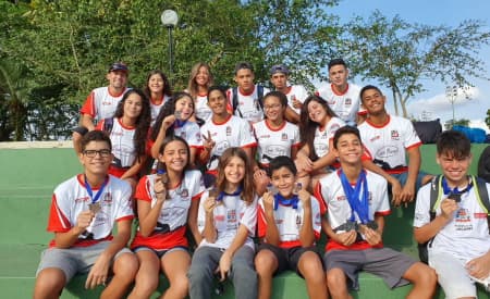 Nadadores jacareienses são destaques no final de semana