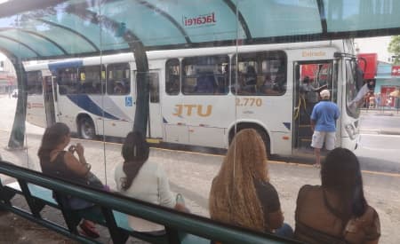 Pessoas com Deficiência devem atualizar o cadastro dos cartões de transporte coletivo