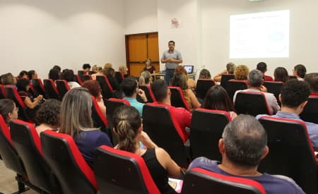 Assistência Social promove reflexão sobre o acolhimento de adolescentes em cumprimento de medidas socioeducativas