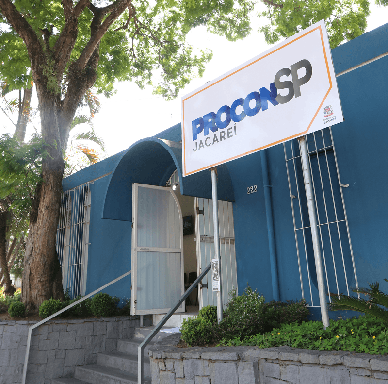 Procon esclarece dúvidas sobre transferência e suspensão de contrato escolar