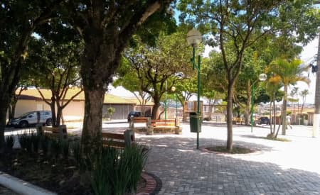 Praça da Vila Formosa ganha revitalização completa
