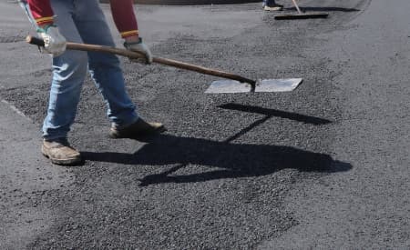 Rua Paraguaçu ganhará asfalto, guia e sarjeta