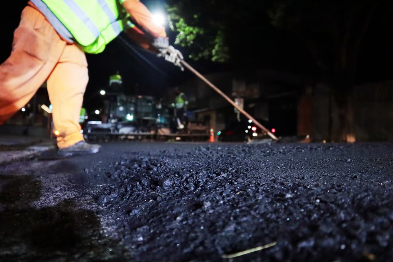 Obras e asfalto novo começam a ser entregues em importantes vias centrais da cidade