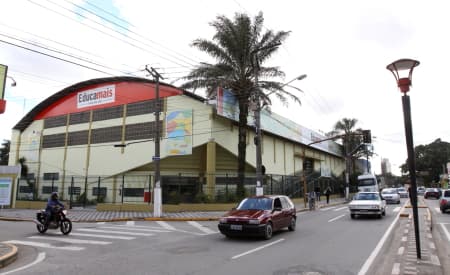 Agenda esportiva: voleibol, handebol, futsal, judô, rugby e basquete neste fim de semana