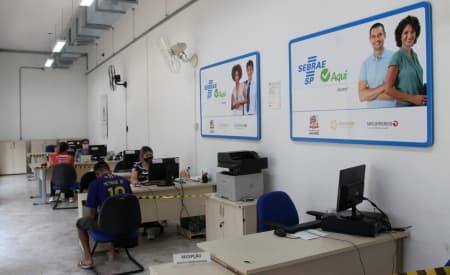 Prefeitura abre 40 vagas para cursos de informática e administração, com bolsa-auxílio