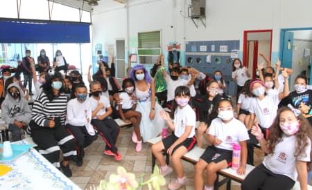 Secretaria de Saúde realiza campanha de combate ao mosquito da dengue em escolas de Jacareí
