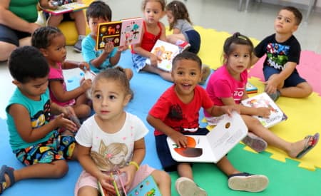 Semana de Contação de Histórias anima alunos da Rede Municipal de Educação