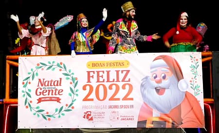 Programação de Natal segue nesta semana em Jacareí, com Caravana Iluminada e abertura da Feira dos Trilhos