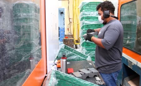 Setor da indústria puxa alta e Jacareí gera mais de 140 vagas de emprego no mês de maio