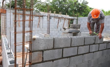 Obras do novo abrigo de animais de Jacareí seguem em ritmo acelerado