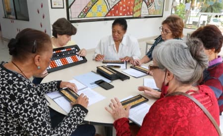 Nesta terça-feira (26), Biblioteca Municipal abre inscrições para novos cursos