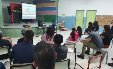 EMEFs Delly Gaspar e Tito Máximo reúnem público de 240 pessoas nas oficinas de revisão do Plano Diretor