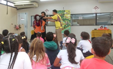 Biblioteca Municipal de Jacareí recebe Contação de História em mais um programa ‘Viagem Literária’