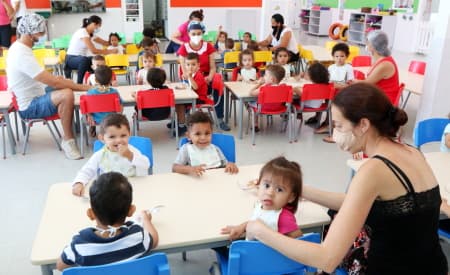 Inscrições para professores e agentes de Desenvolvimento Infantil (ADIs) eventuais encerram no domingo (29)