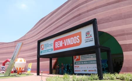 Jacareí Summit 2025: Fórum de Desenvolvimento Socioeconômico começa nesta quarta-feira (3), com dois dias de programação