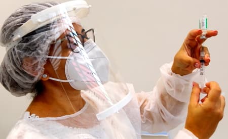 Jacareí amplia vacinação da primeira dose contra a Covid-19 para crianças de 6 meses a 2 anos e 11 meses de idade
