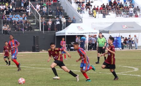 Jacareí abre inscrição para Campeonato de Futebol para categorias de base