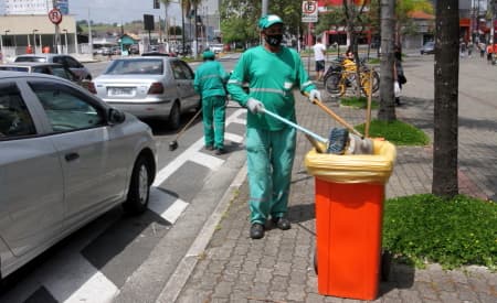 Calendário de serviços de zeladoria urbana de novembro está disponível para consulta no site da Prefeitura