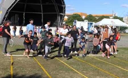É férias! A Prefeitura de Jacareí continua oferecendo atividades para a criançada durante todo o mês. Confira a programação de 22 a 31 de julho